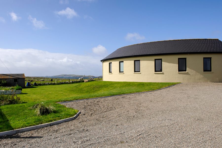 Gannoughs Beach house, Claddaghduff, Connemara, Co. Galway H71 CX64