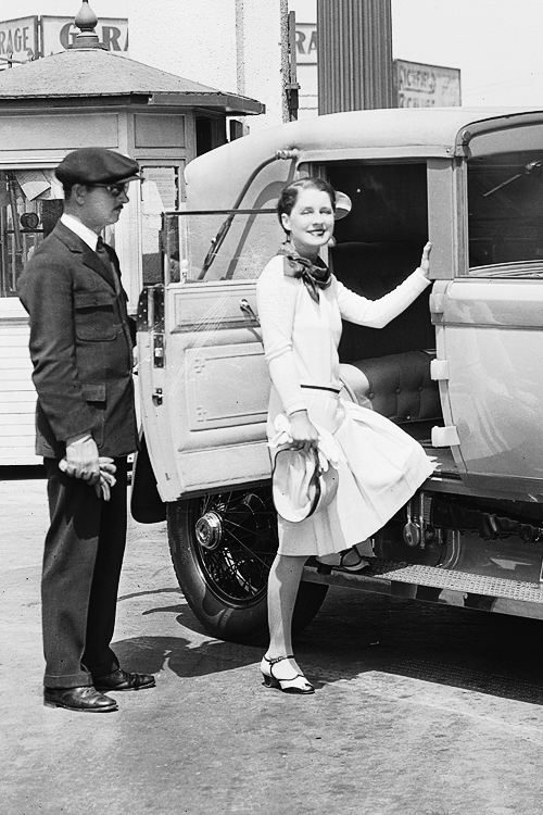 Norma Shearer getting into her chauffeured car MATTHEW'S ISLAND