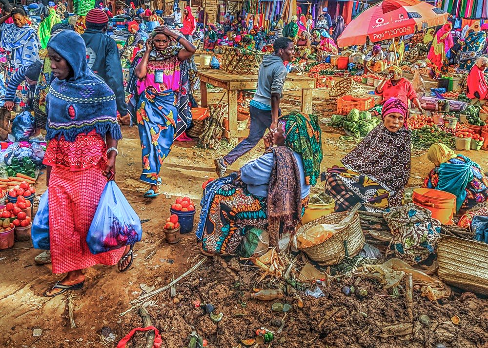 African marketplace MATTHEW'S ISLAND