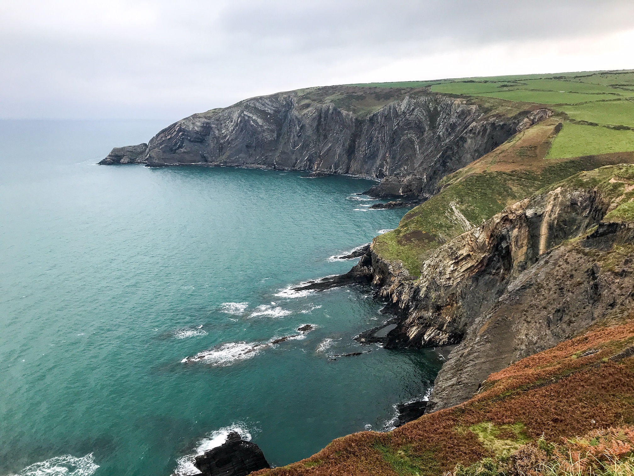 How to Walk the Pembrokeshire Coast Path InDepth Travel Guide