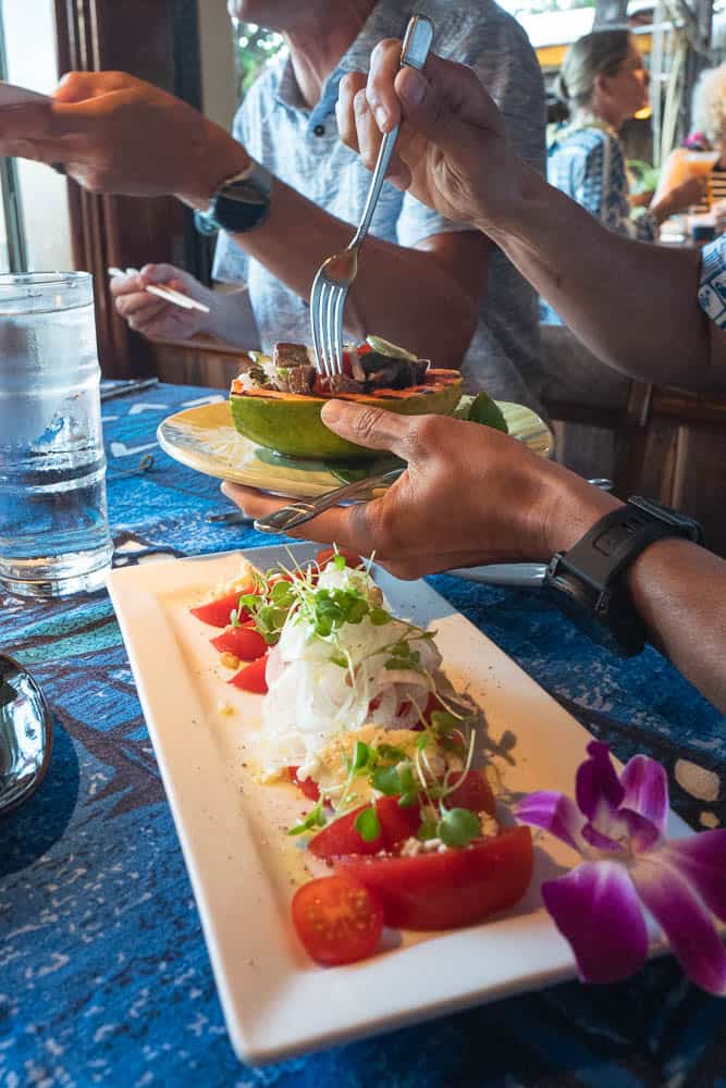 Mama's Fish House A Must Do or Definite Don't? What It's Like to Dine