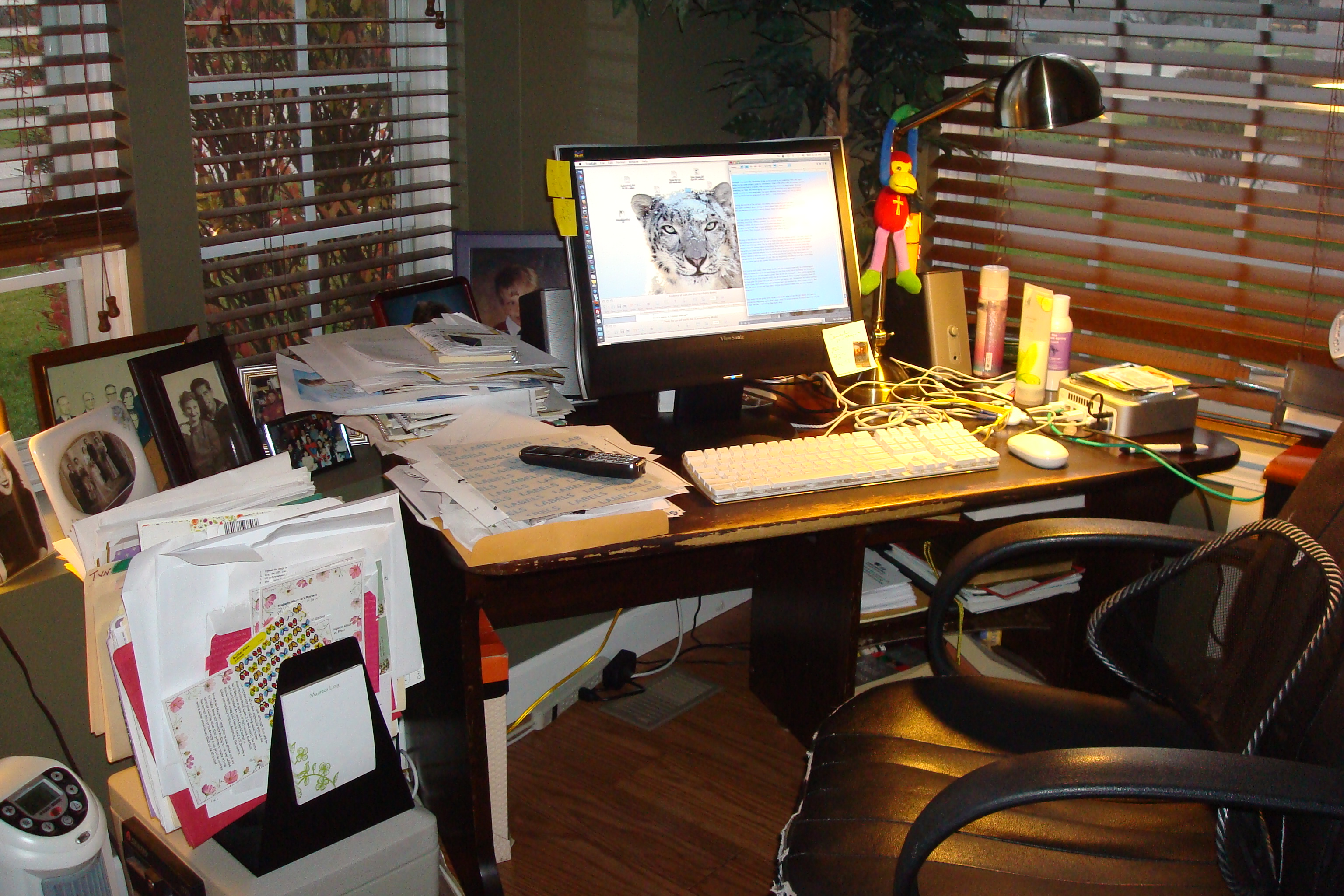 My Desk Is A Mess Is Your Life Messy Enough?