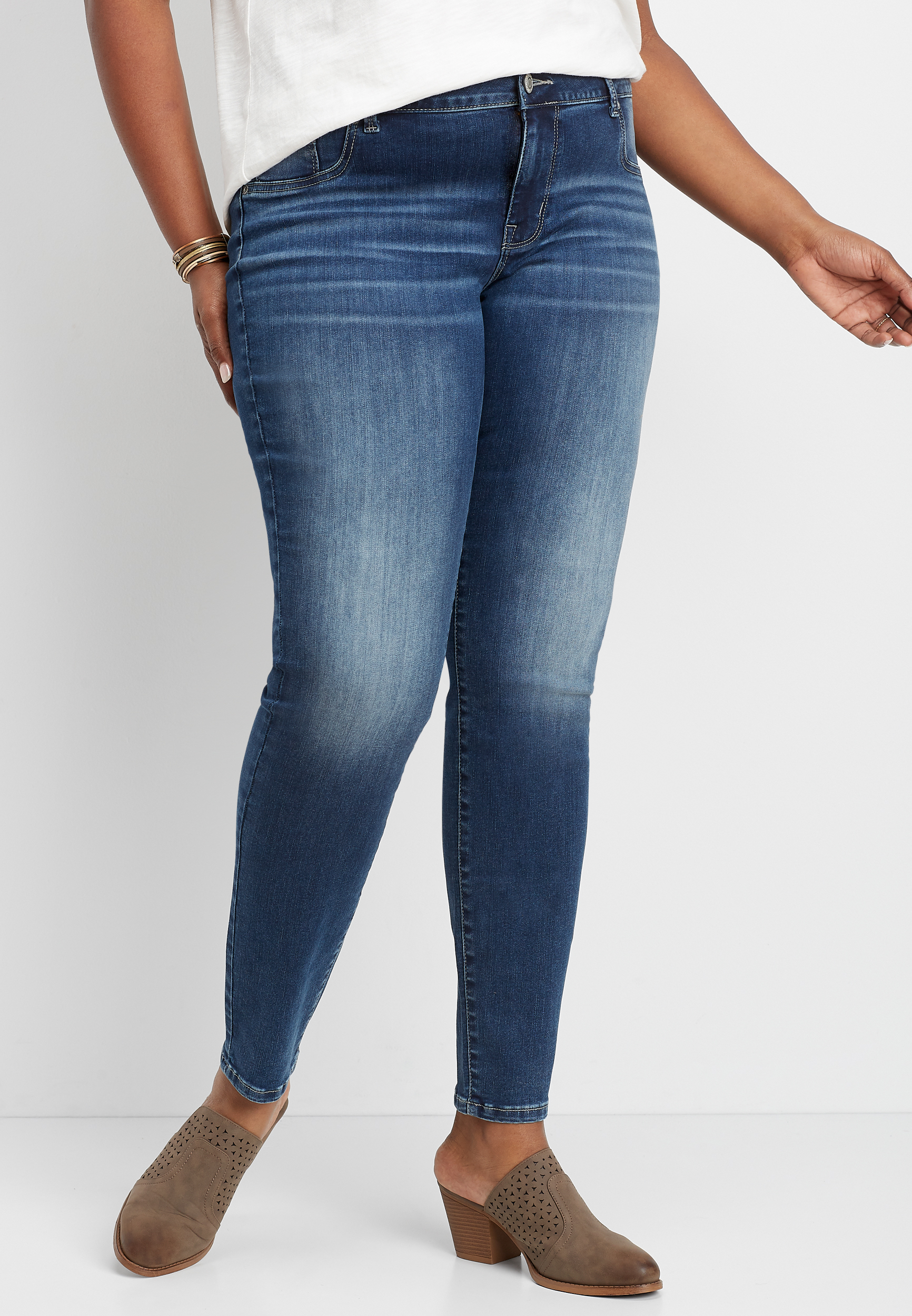 plus size medium wash jegging made with REPREVE® maurices