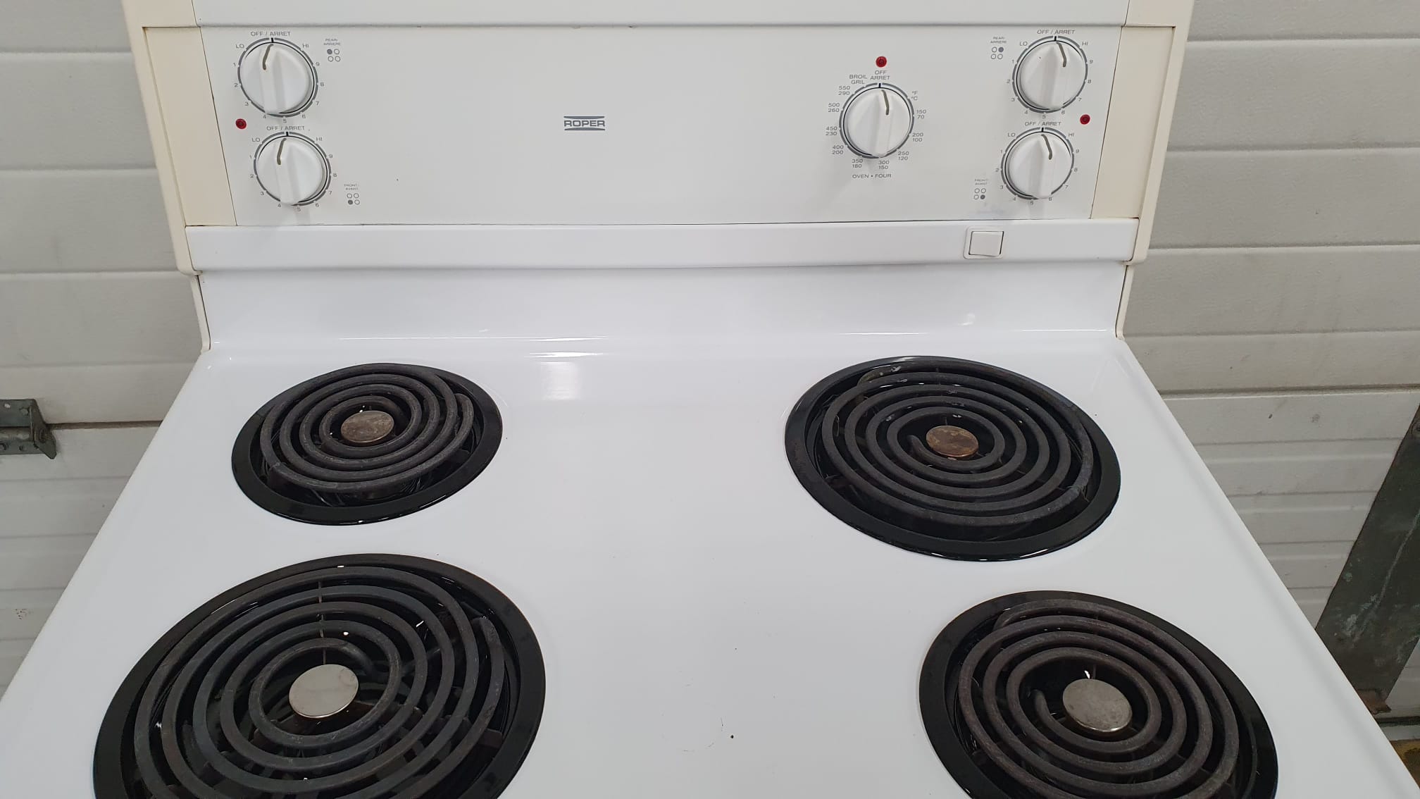 Order Your Used!!! Electrical Stove Roper REE32301 Today!