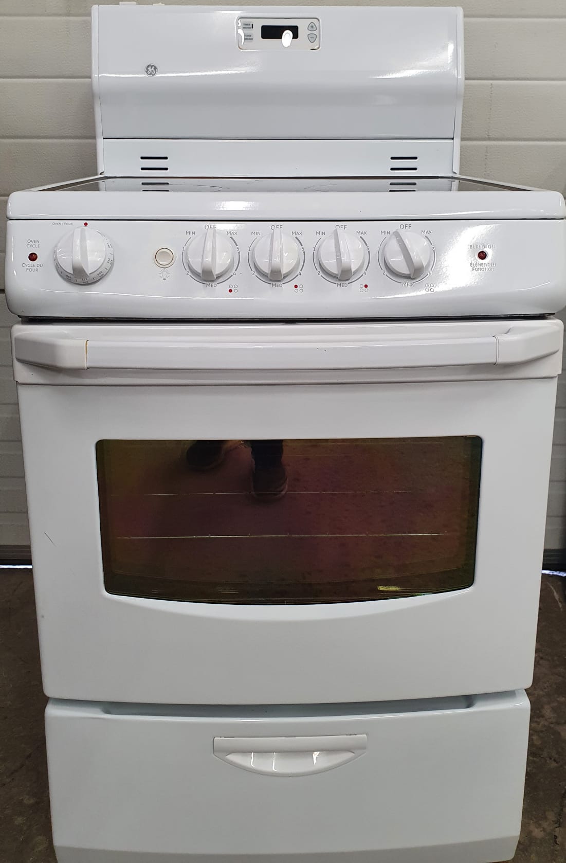 Order Your Used GE Electric Stove JCAS730MWW Apartment Size Today!