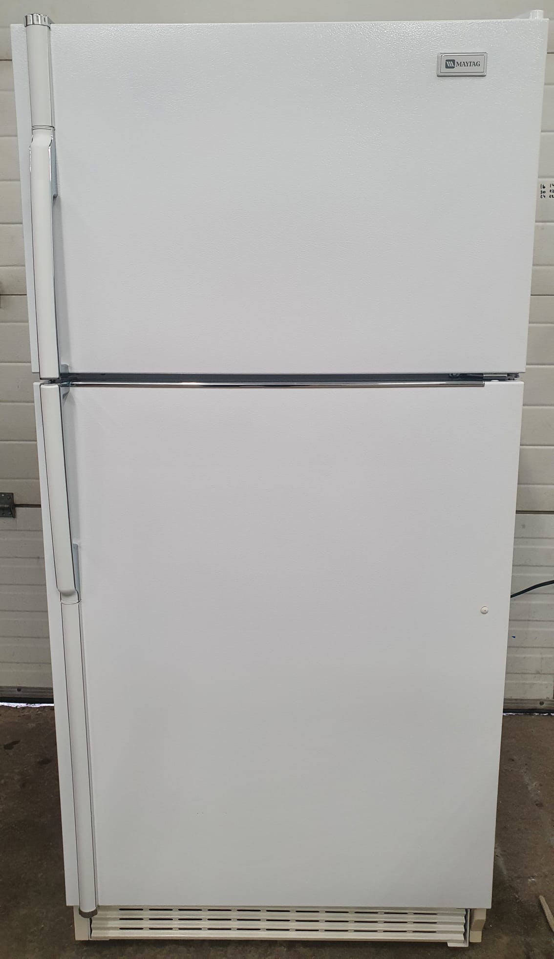 Order Your Used Refrigerator Maytag RTD1900CAE Counter Depth Today!