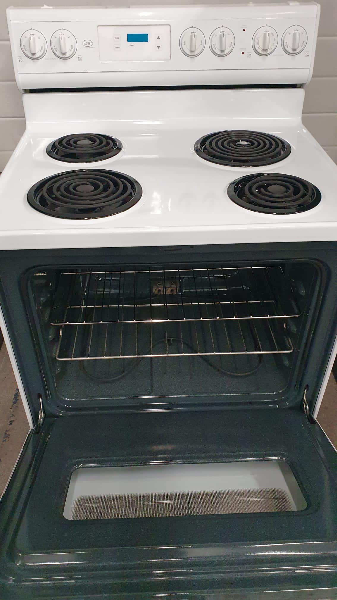 Order Your Used Roper Electric Stove RME32301 Today!