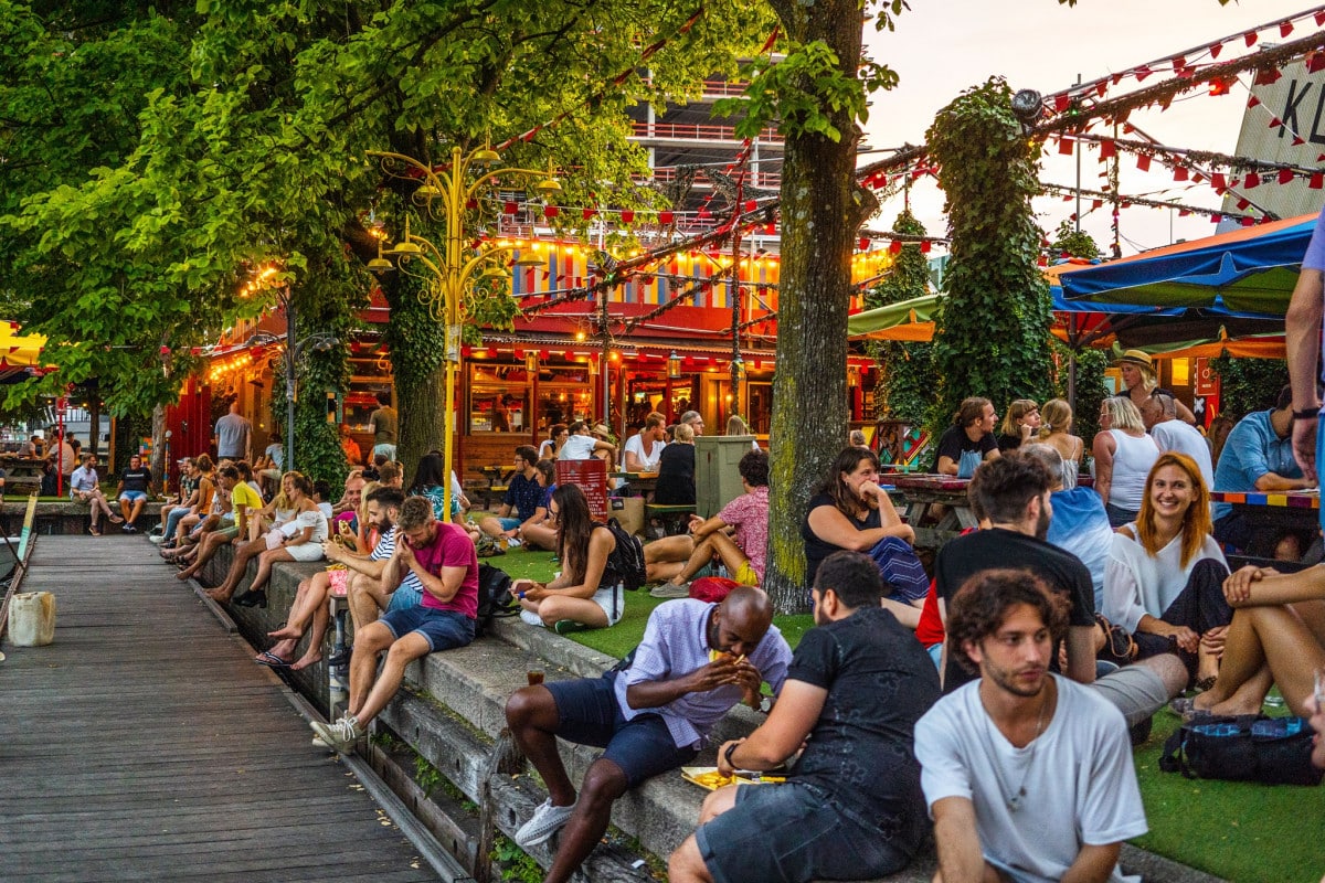 Max Brown City Guides Max Brown Hotels