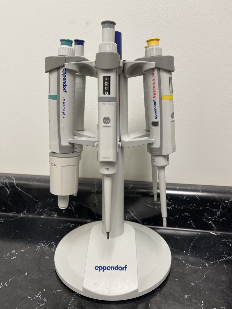 Eppendorf Research® Plus Single Channel Pipettes, adjustable, Set with