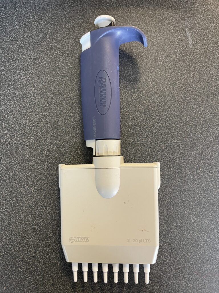 Refurbished Rainin PipetLite Multi Pipette 8channel 220uL LTS