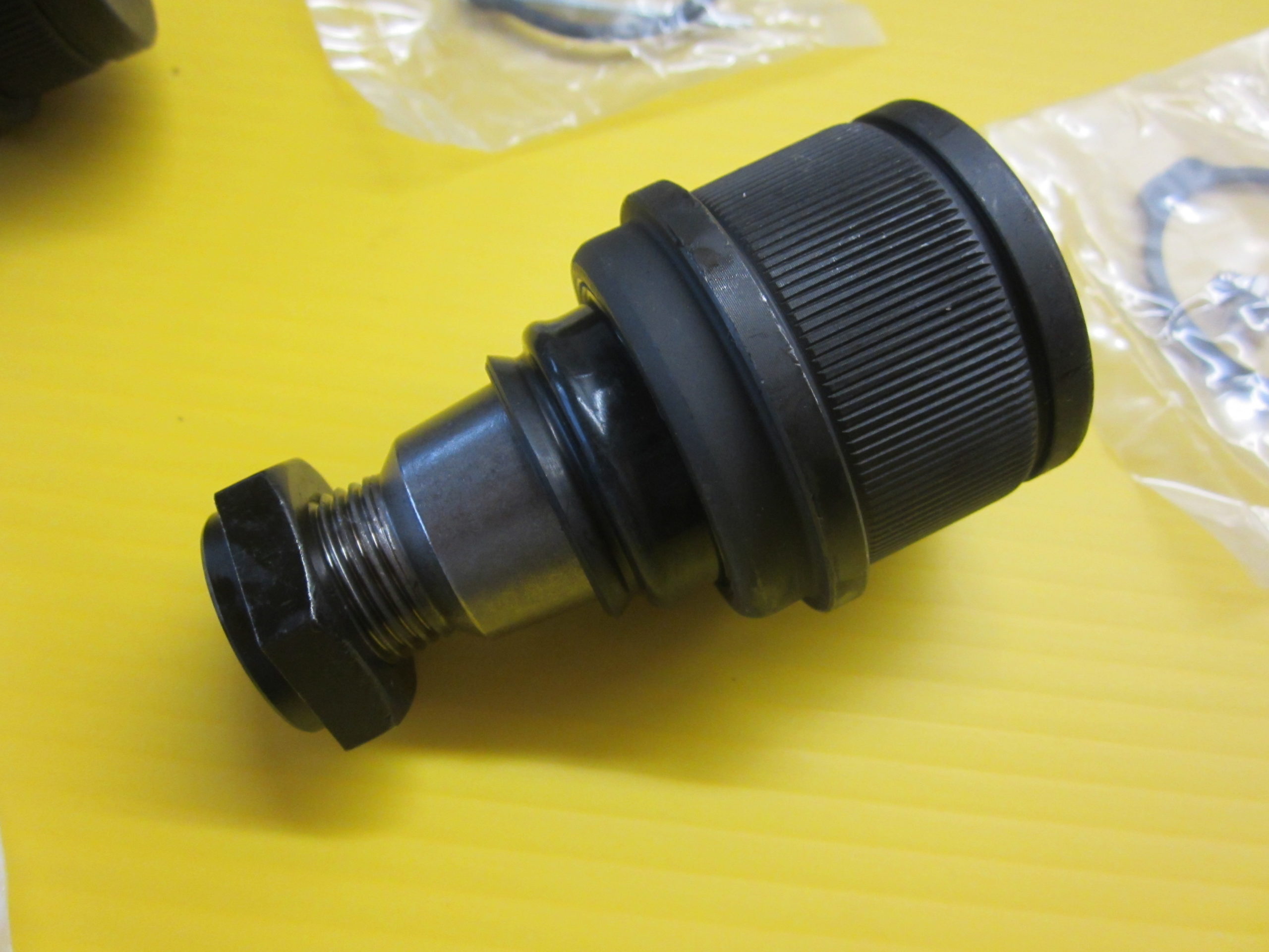 XRF 10 Piece Ball Joint / STEERING KIT Ford Super Duty F250 F350 20052016 Maximum Suspension