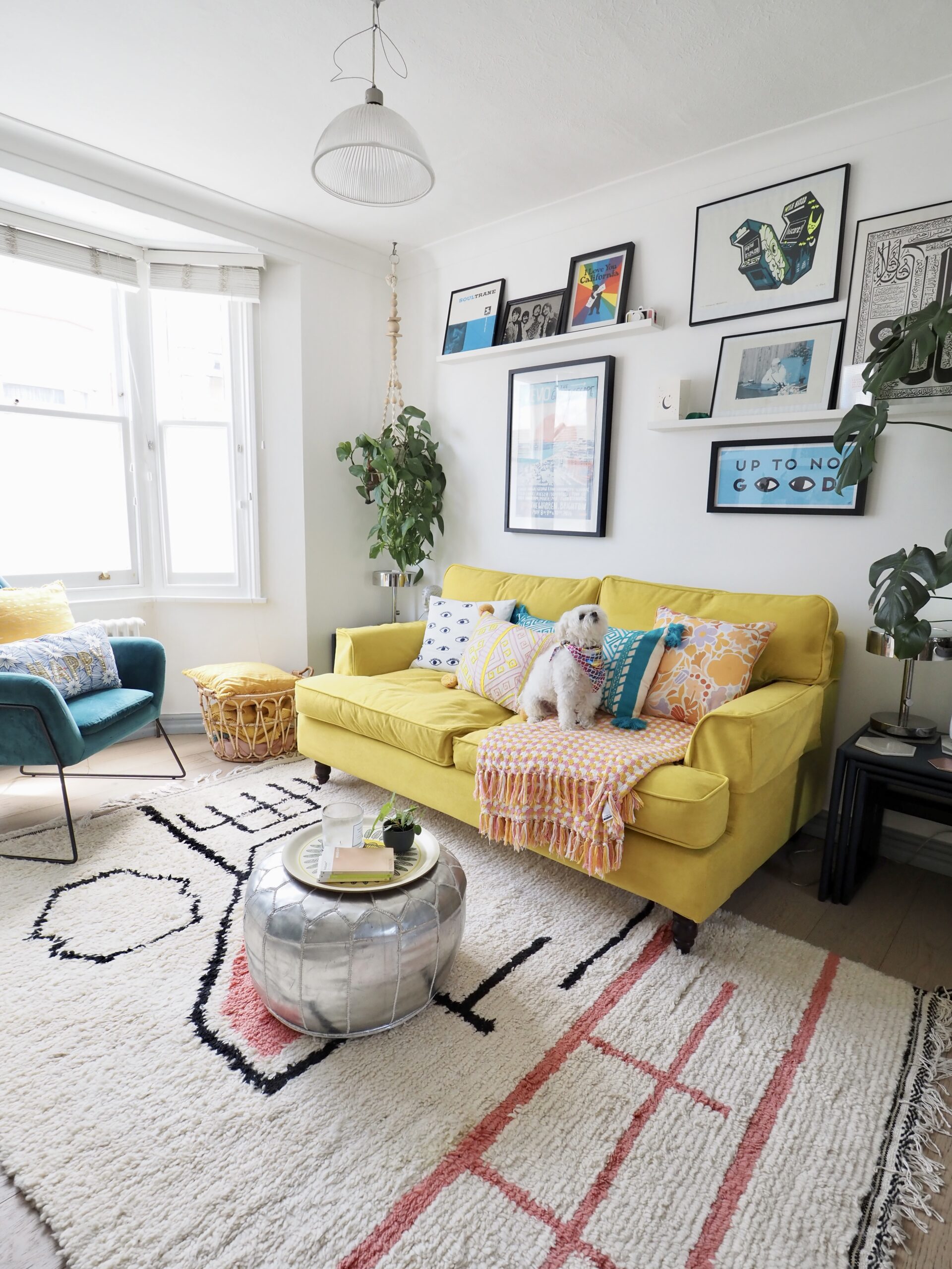 Updating A Sofa With One This Simple Hack Maxine Brady Interior Stylist, Props Stylist, Art