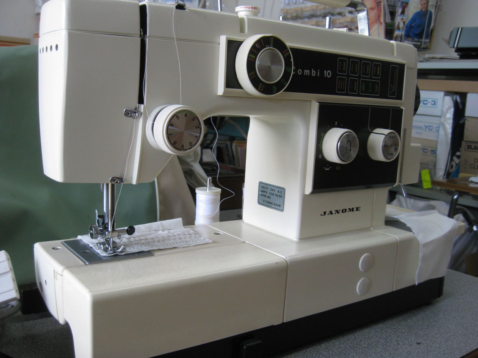 JANOME COMBI 10. OVER LOCKER & SEWING MACHINE, 2 MACHINE IN 1 UNIT