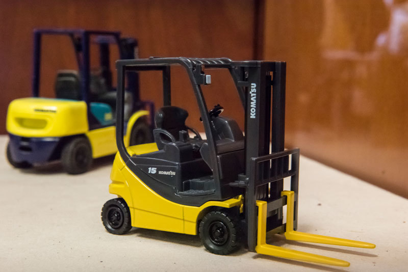 Oklahoma City authorized Komatsu forklift dealer Max Lift, Inc