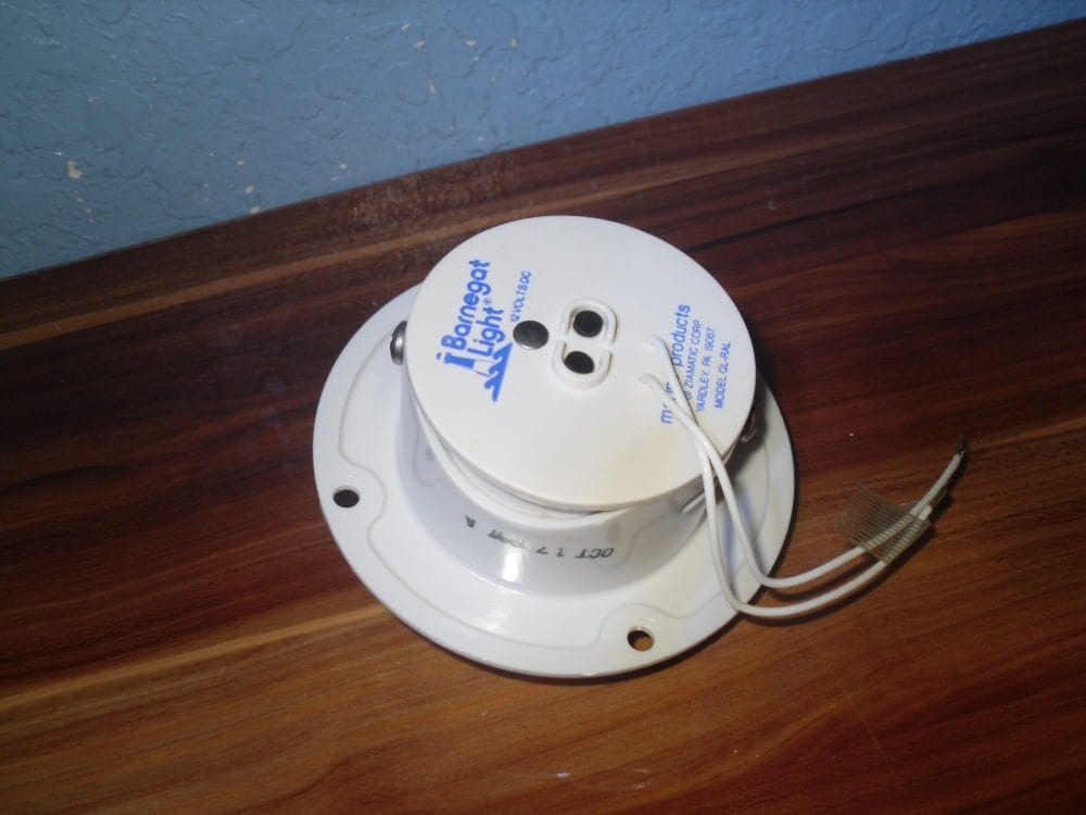 Barnegat Light QUALITY USA Marine Boat Lamp Radar Arch Recess Mount RED