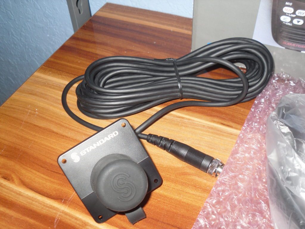 Garmin GPS19X NMEA2000 GPS Antenna w/3 Mounts, Drop Cable, TConnector Max Marine Electronics