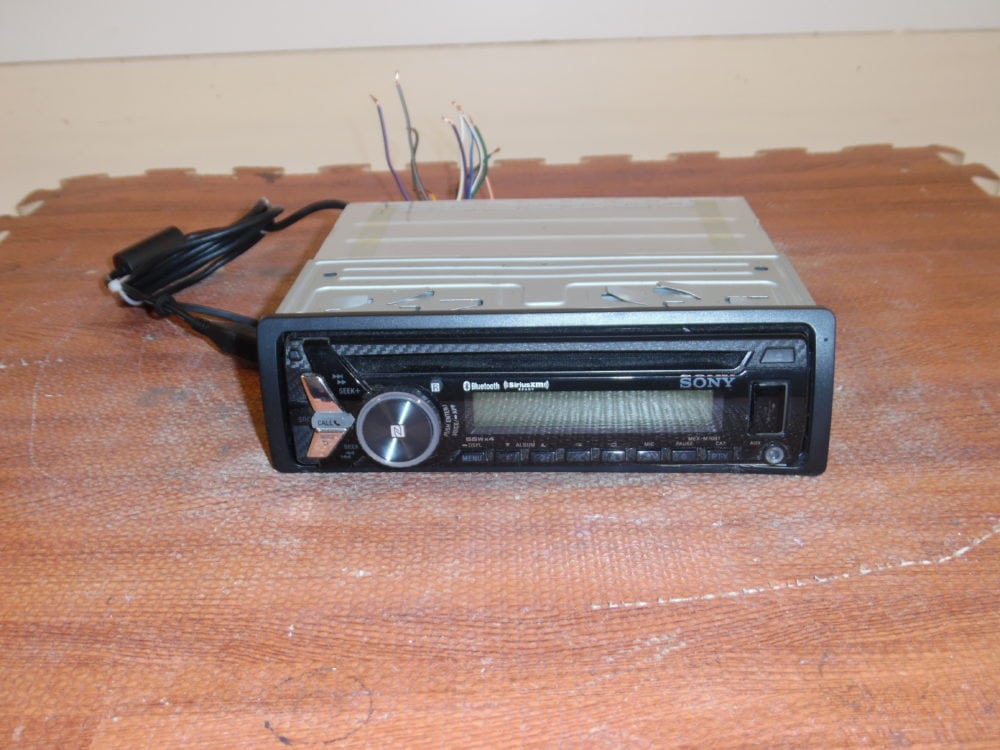 Sony MEXM70BT Single Din Bluetooth Radio90 Days Warranty Great