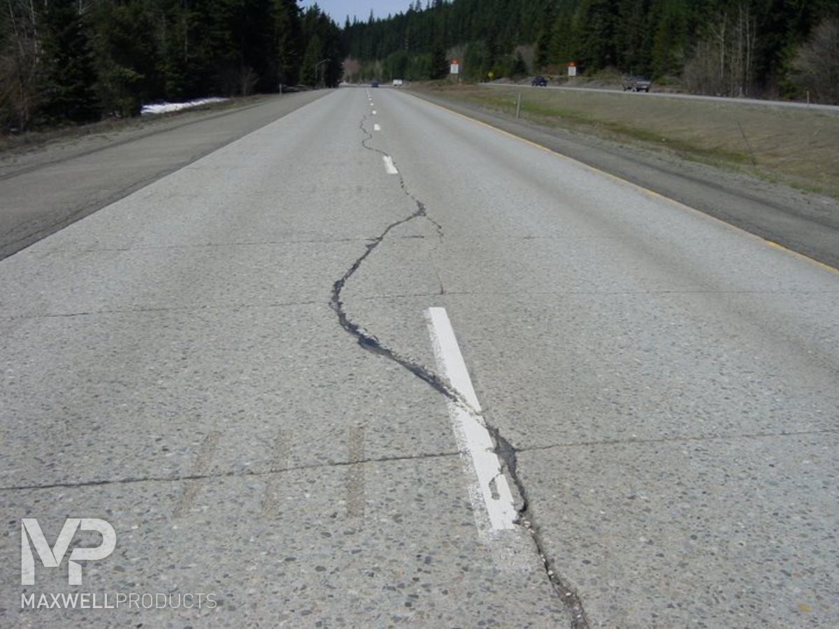 What are the causes of longitudinal cracks and.