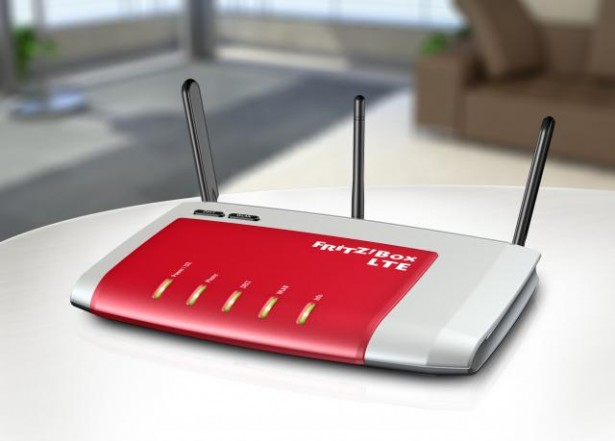 1&1 liefert Homeserver LTE (FRITZ!Box 6840 LTE) aus maxwireless.de