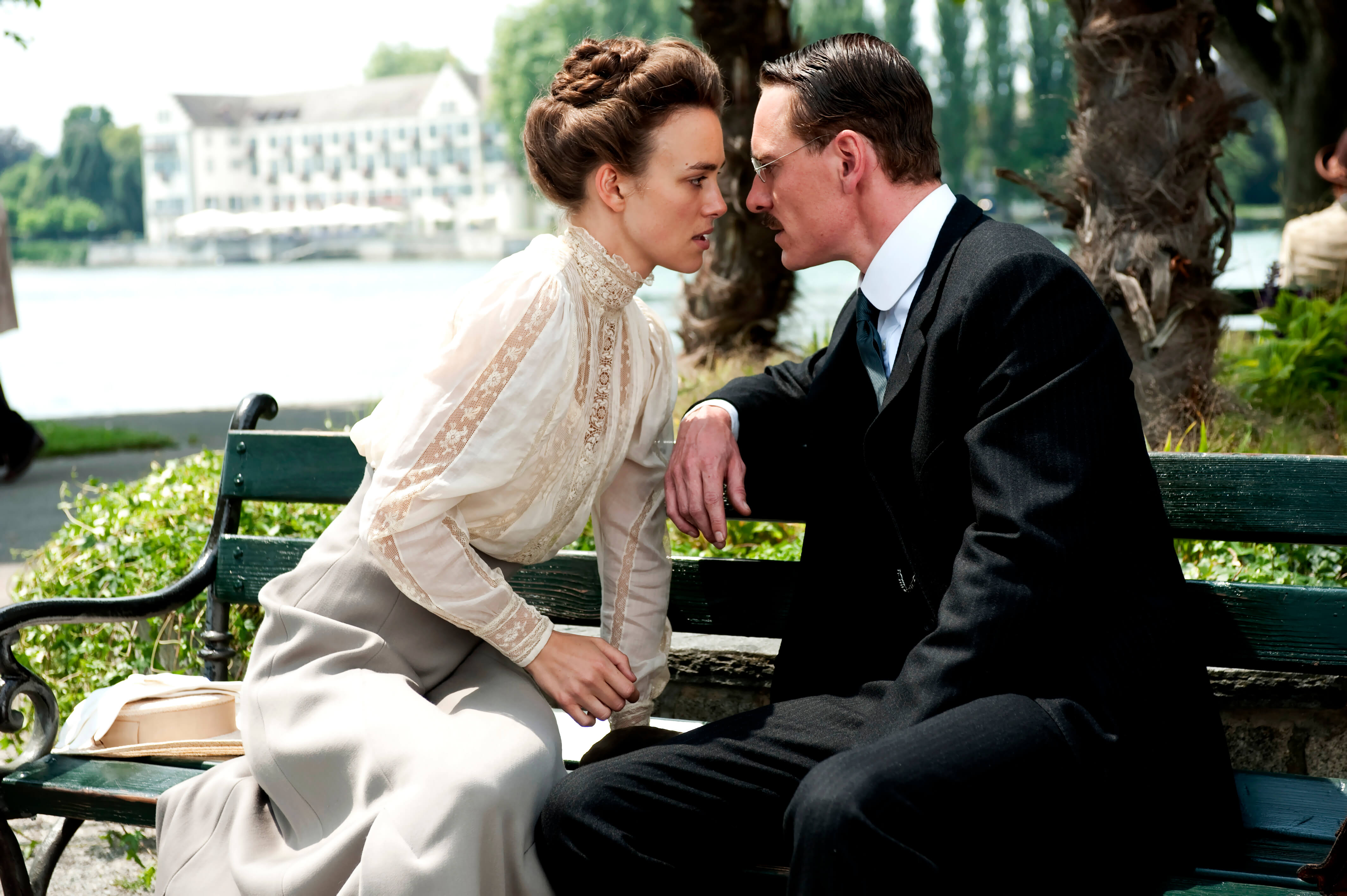 MFMQ A Dangerous Method Maya.bg