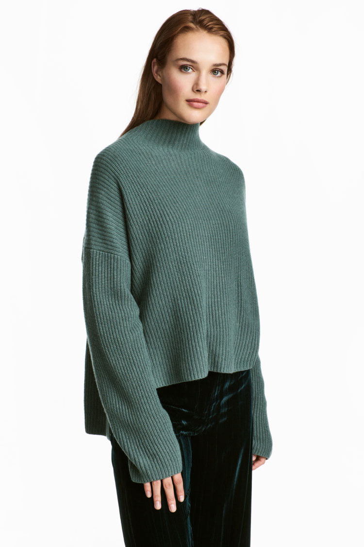 What do you wear when it's cold but you still want a cute outfit? Check out the top 10 coziest fall sweaters that are fashionable alone or layered up!