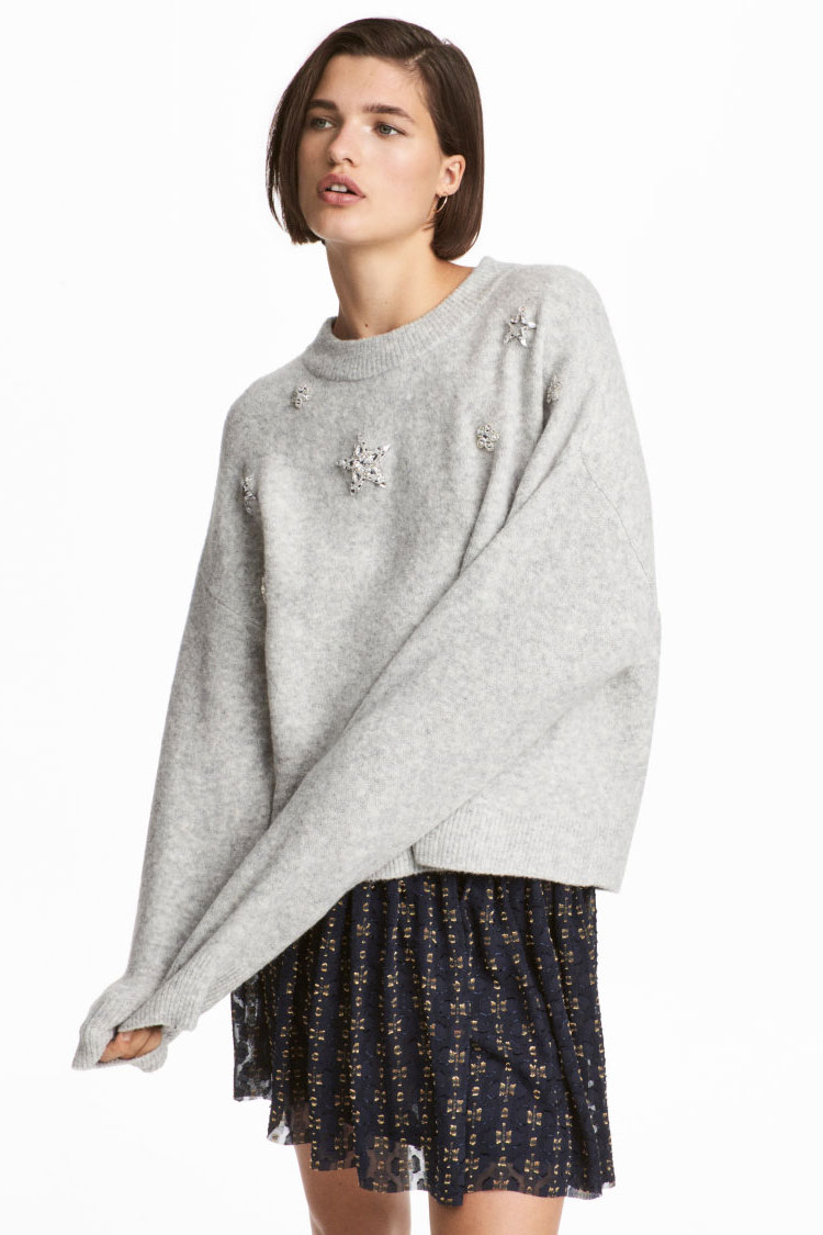 What do you wear when it's cold but you still want a cute outfit? Check out the top 10 coziest fall sweaters that are fashionable alone or layered up!