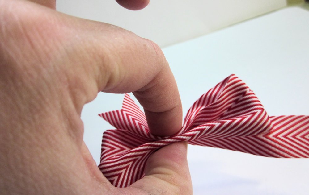 How To Bow Your Gift Tag Online Ribbon May Arts Ribbon