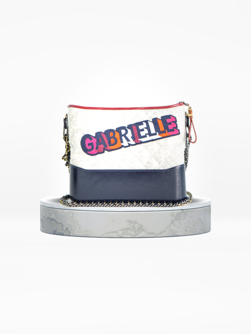 How Many Handbags Should Be in Your Collection in 2023?