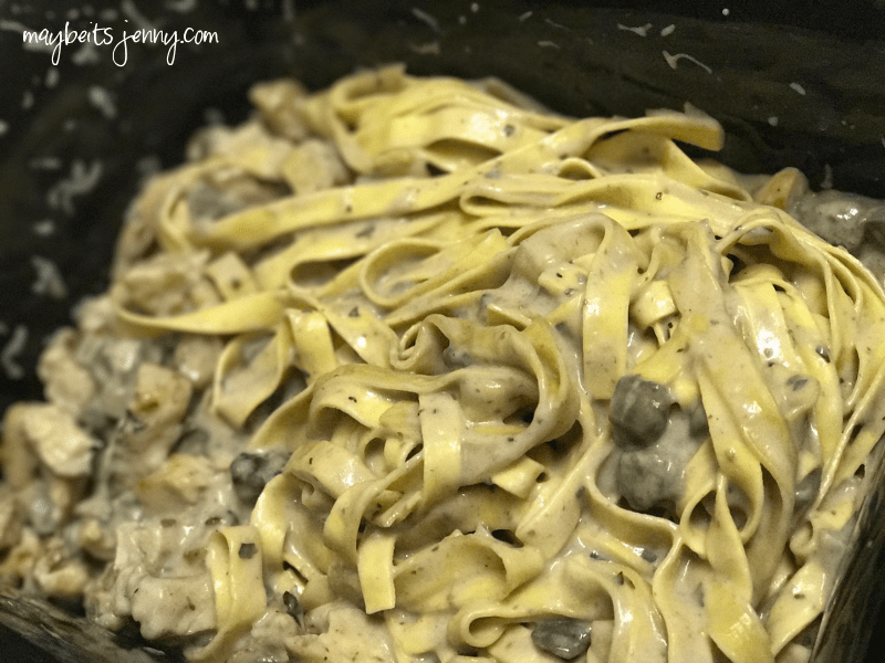 Costco Tagliatelle Grilled White Chicken & Portobello Mushroom Sauce maybeitsjenny