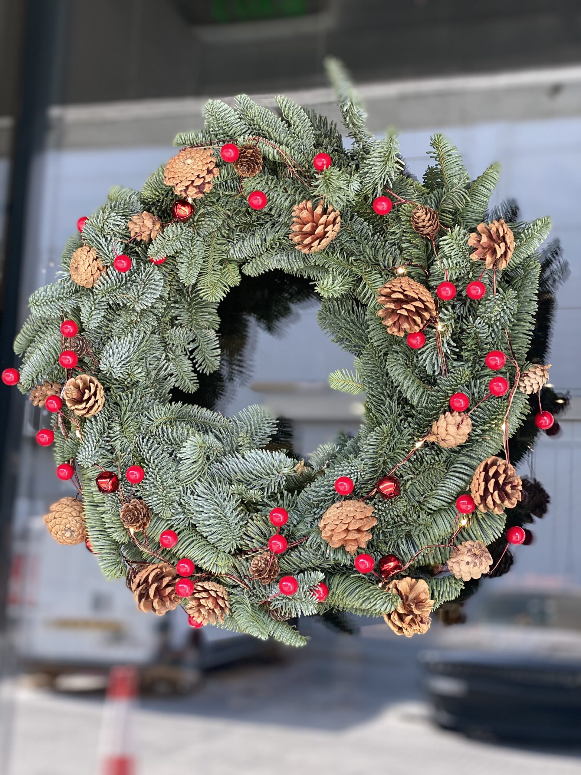 Light up Christmas Wreath Mayflower Studio