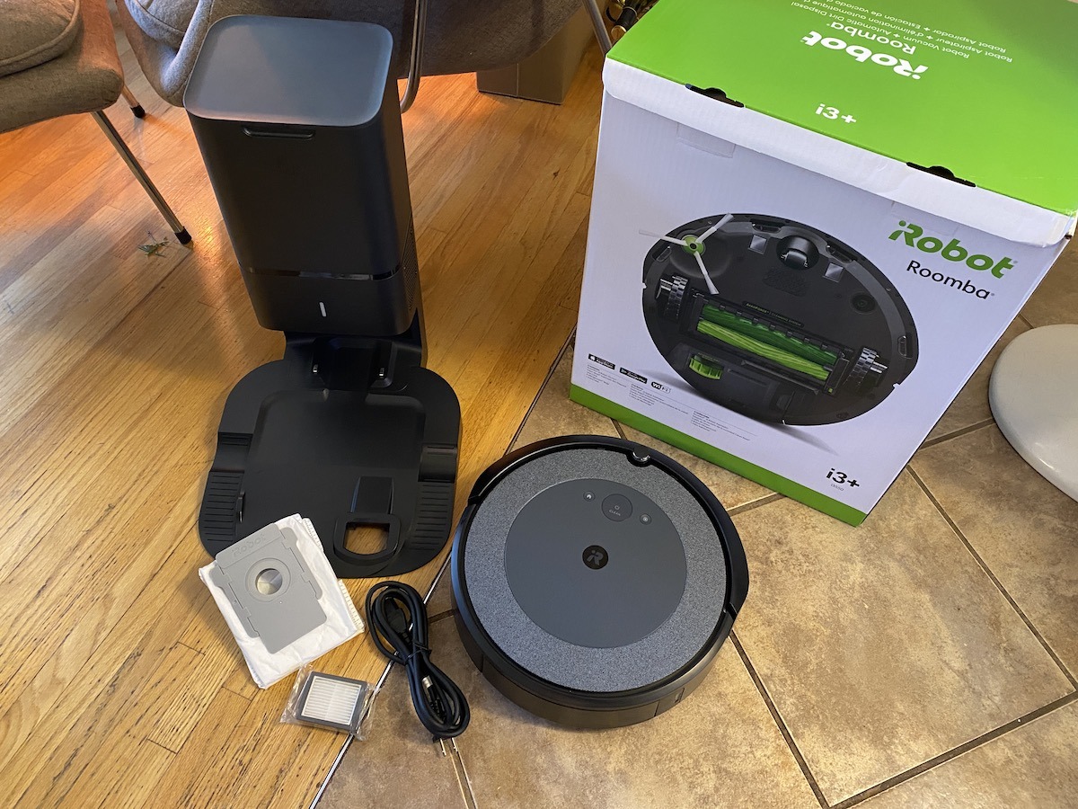 iRobot Roomba i3 Plus Robot hút bụi NGUYÊN THÙNG 100