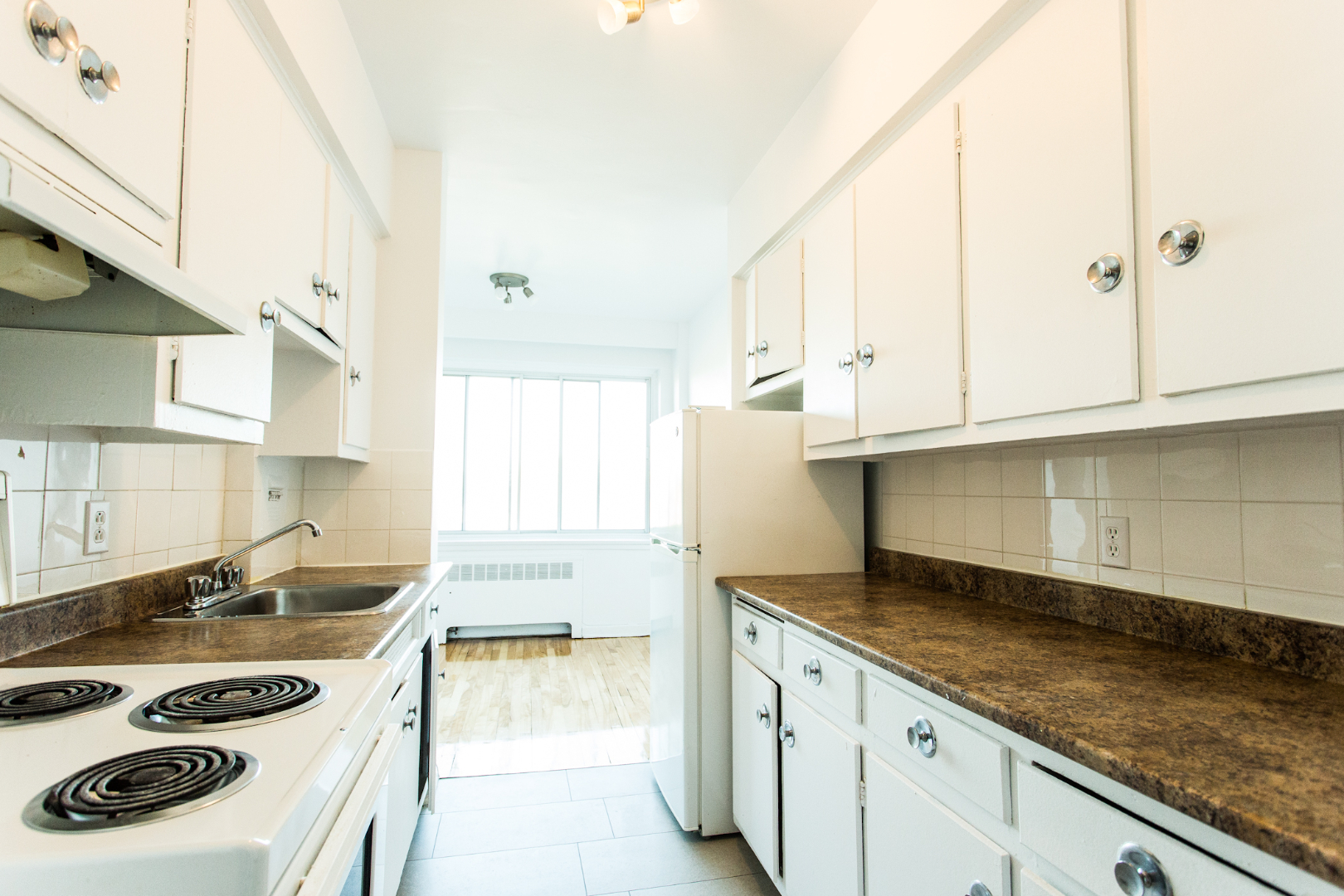 6920 Fielding 504 Mayne Holdings Apartments for rent in Montreal