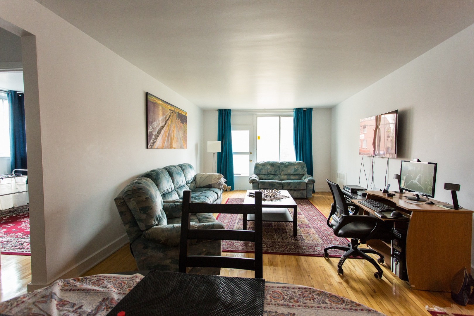 6101 Côte SaintLuc 208 Placements Mayne Appartements à louer à