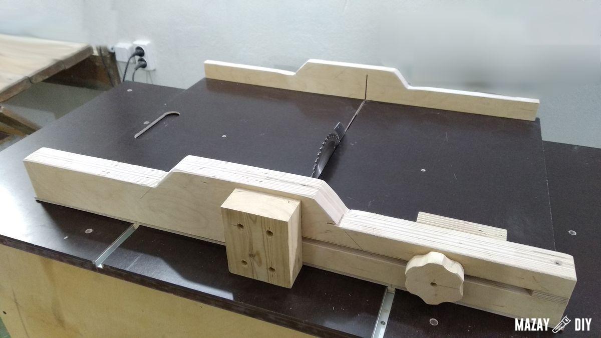 How to make a Table Saw Crosscut Sled — Free DIY plans and 3D model