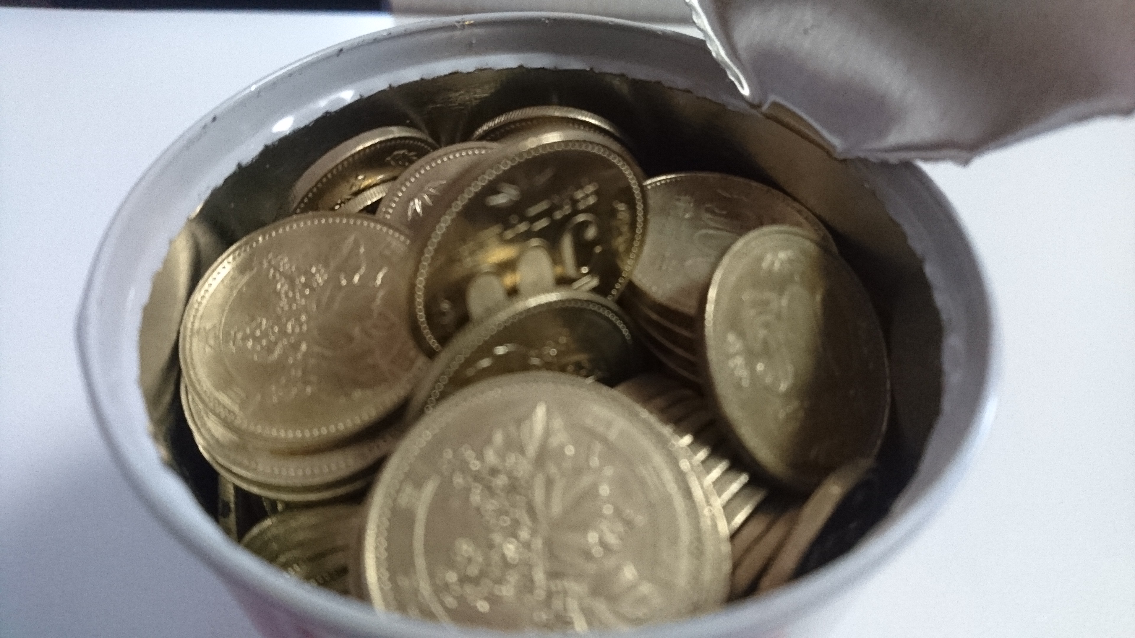 500円玉貯金箱がいっぱいになったので開封！貯め方のコツも公開 - マジルート