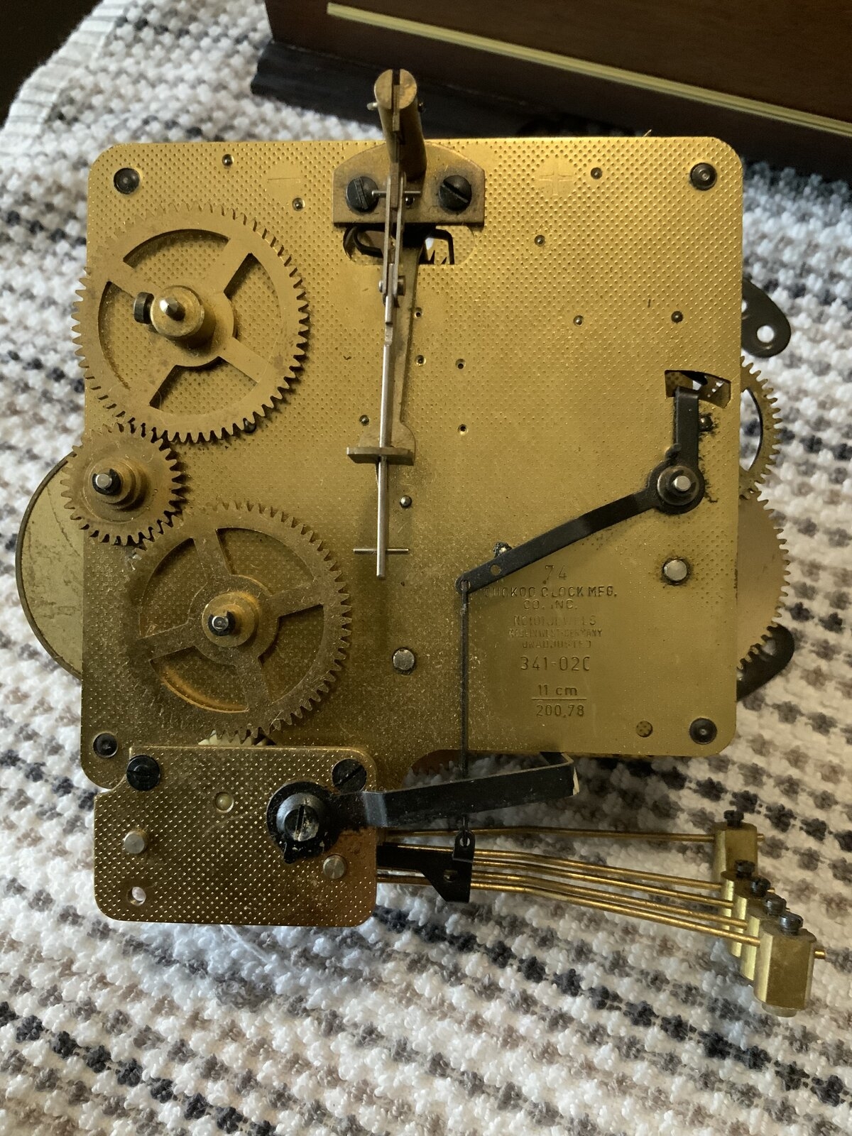Can you install a Hermle floating balance movement into a clock that has a pendulum? NAWCC Forums