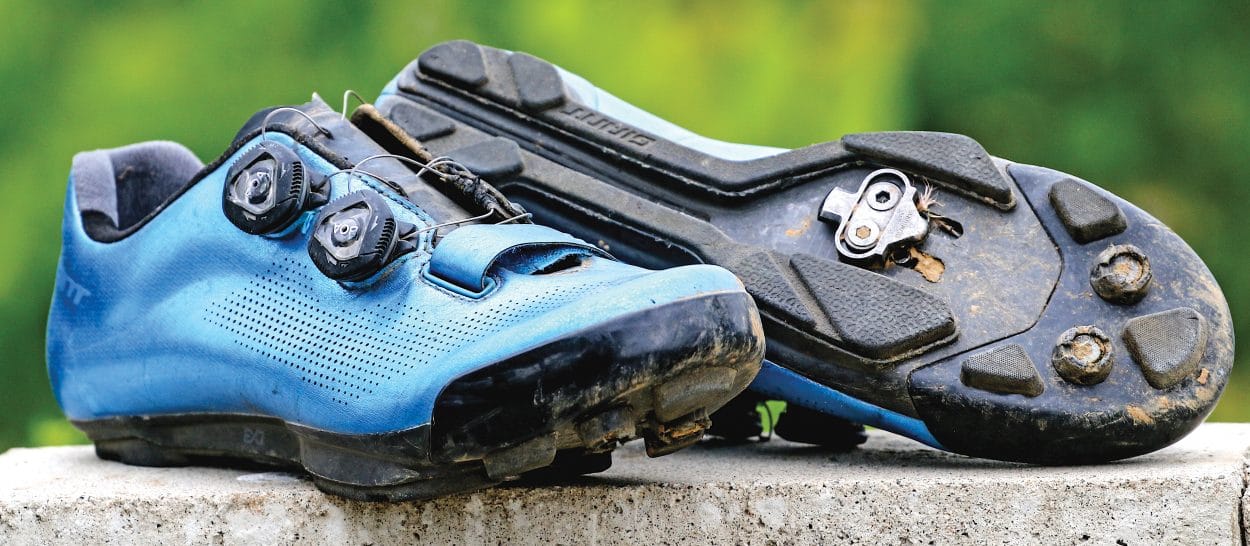 MBA Product Test Giant Charge Pro Shoes Mountain Bike Action Magazine