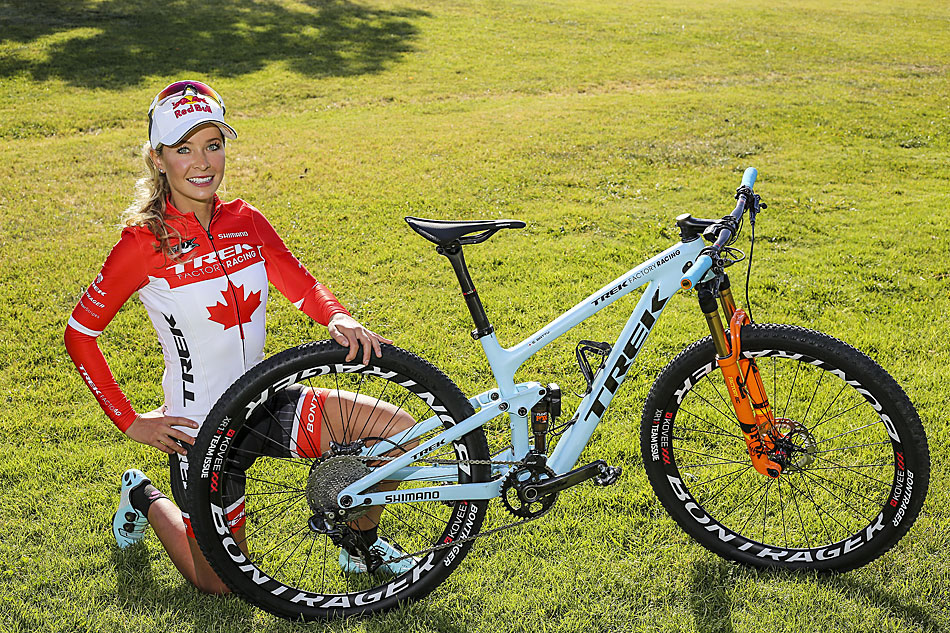 Watch Emily Batty's Ultimate Mountain Bike Trail Dog Mountain Bike