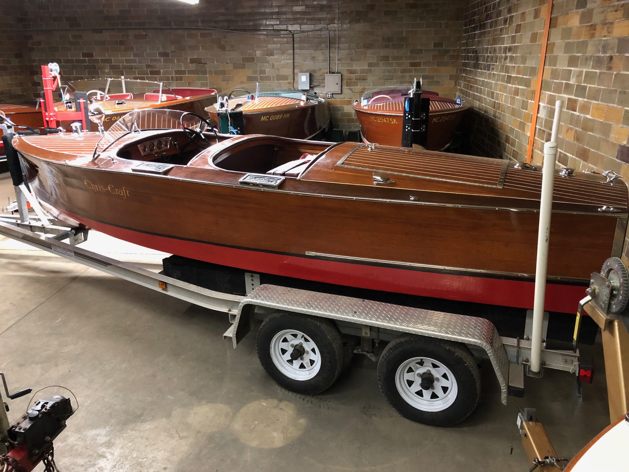 Classic Vintage Antique Wooden Boats for sale brokerage ChisCraft