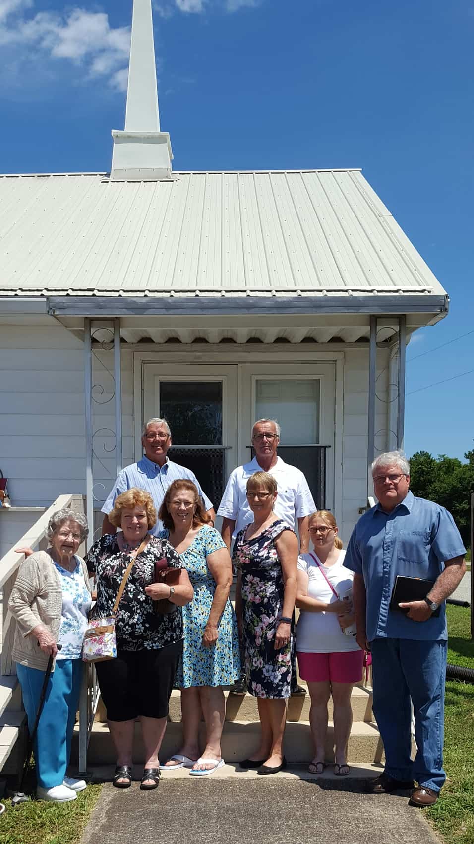 Churches partner to reopen ministry at Little Vine Baptist, Sainte