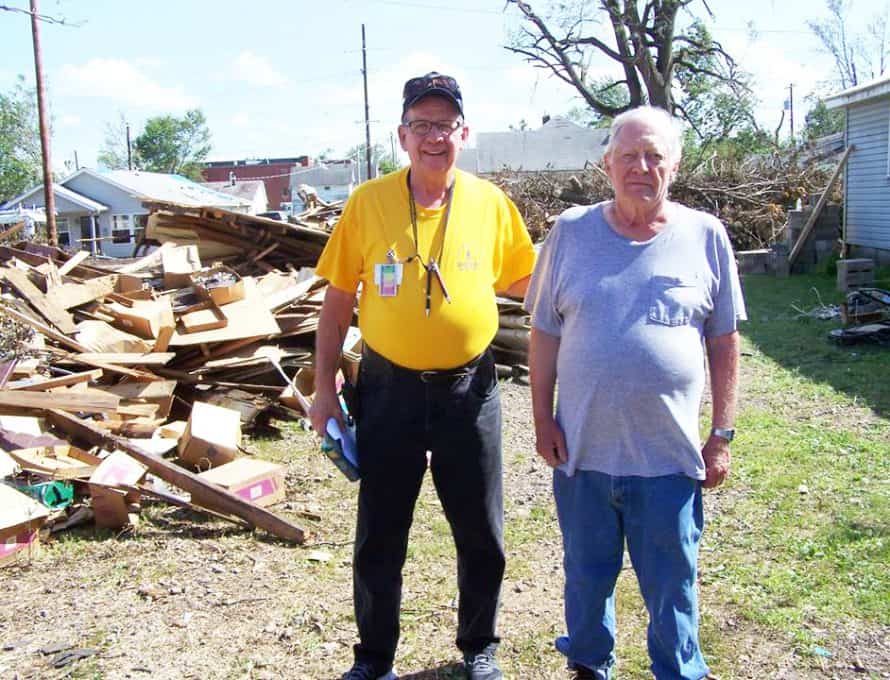 Ham radio message leads to salvation after tornado