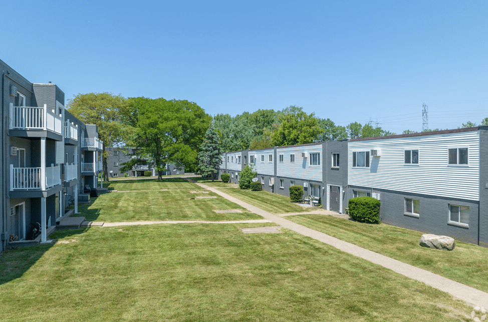 Queensdale Apartments MBL Management, Inc.