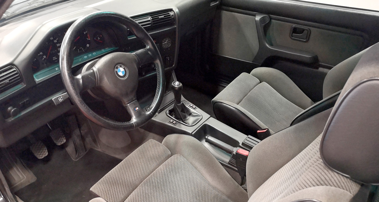 BMW 325i e30 Coupé MBM Cars