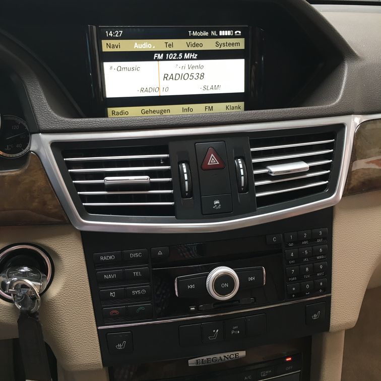 Erweiterung der Mercedes EKlasse (w212) Klappspiegel, Kamera, BluetoothStreaming