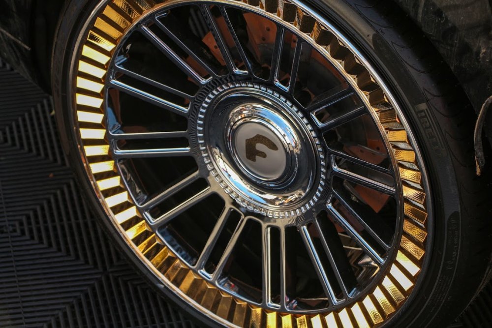 Mangled Maybach with Steals Spotlight at SEMA 2018