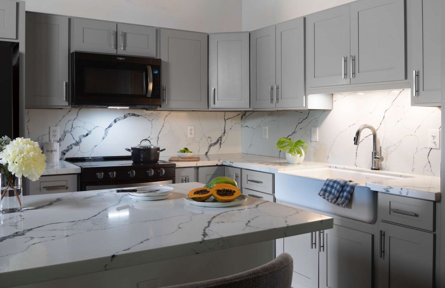 Vinyl Flooring Framing Windows Hilo Big Island