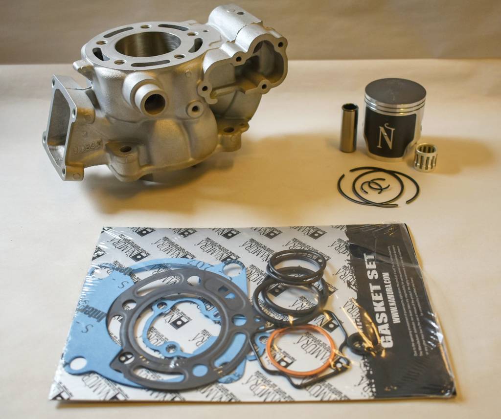 2003 2004 2005 Kawasaki KX85 COMPLETE Top End piston kit WITH cylinder.