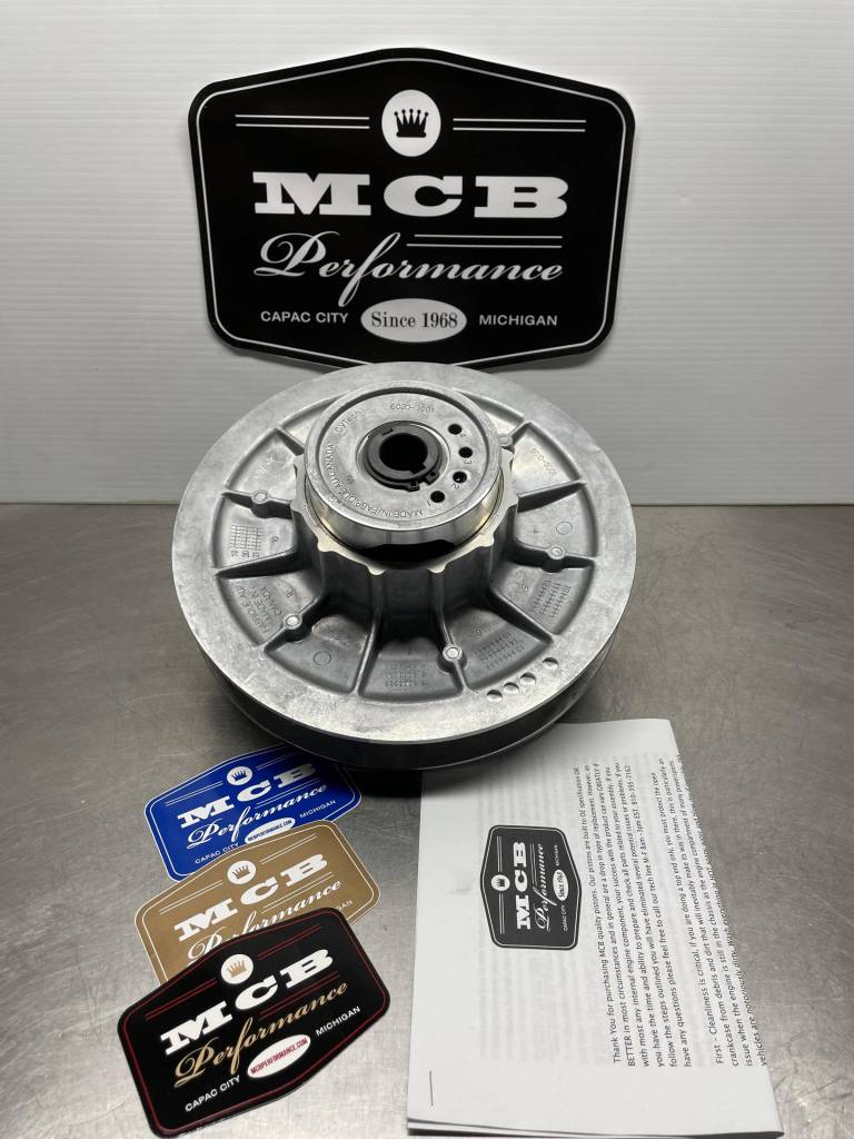 Ski Doo Expedition 600 HO SDI TUV driven secondary clutch assembly 2005