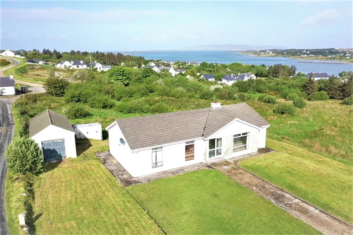 Caravan Road, Dungloe, Co. Donegal 4 bedroom house McBride Auctioneers