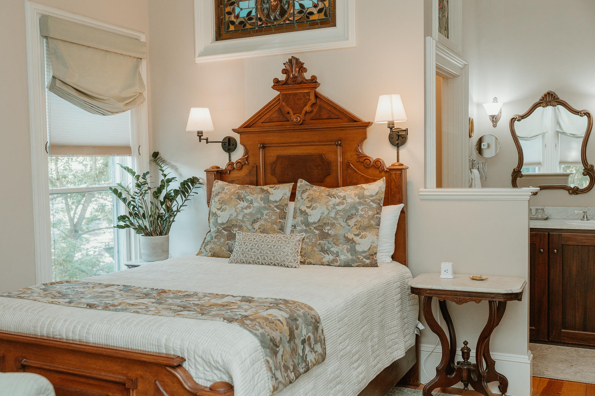 Luxury Suites McCall House Boutique Hotel Bed & Breakfast Inn